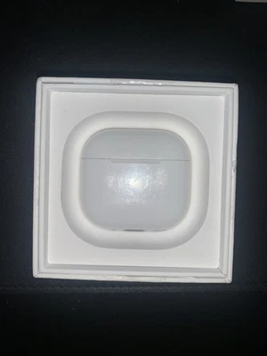 Apple AirPods 4th Gen USB-C  ANC  Earbuds 2024 WTY 2026 - Image 1 of 4