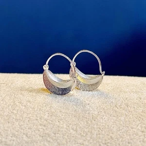 Pendientes Fulani africanos de plata de ley 925 pendientes de aro gruesos regalos de boda - Imagen 1 de 5