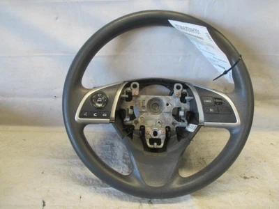 Volante cruzado Mitsubishi Eclipse 2018 con controles OEM Foto 1 de 3