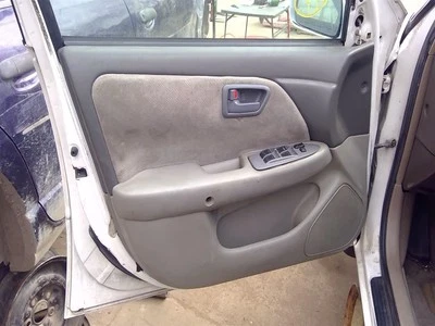 Módulo de control electrónico ECM del motor por guantera compatible con 97 LEXUS ES300 982795 Foto 1 de 4