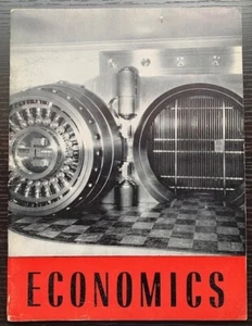 1944 ENCYCLOPAEDIA BRITANNICA HOME READING GUIDE ON ECONOMICS 36PGS EX COND - Picture 1 of 3