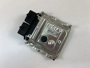 ST2437 HYUNDAI i20 2016 Engine Control Unit ECU 391F2-03GA0 0261S10773 - Picture 1 of 4