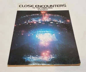 VINTAGE 1977 Close Encounters Of The Third Kind - Activity Book - Picture 1 of 4