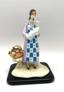 P. Buckley Moss 'Motherhood' Figurine Limited Edition Amish Woman - Picture 1 of 5