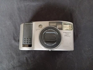 Minolta Freedom Zoom 140 EX Panorama Date Film 35mm Camera - Picture 1 of 4