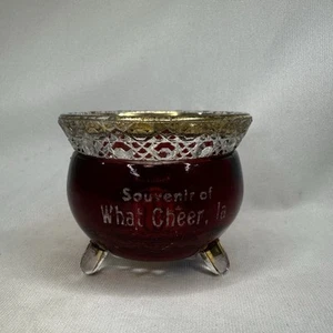 Antiguo EAPG Rubí Rojo Flash Vidrio Patas Soporte de fósforo Souvenir What Cheer LA�� - Imagen 1 de 11