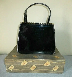 Dofan Vintage echt schwarz Lackleder Tasche mit Goldverschluss und Akzenten - Bild 1 von 11