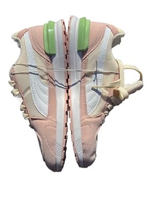 Shoes Universal women Puma Graviton Jr 38198730 Beige-Pink Size 4c - Picture 1 of 6