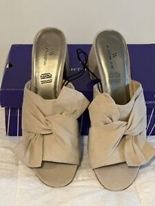 New Woman’s JCP Worthington Nude/Beige Freemont Chunky Heeled Slip On Shoes 10M