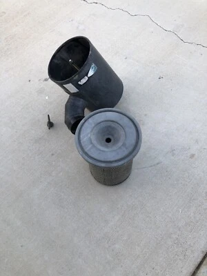 Limpiador de aire Isuzu NPR 1993 NO SE ENVIARÁ **SOLO RECOGIDA LOCAL** Foto 1 de 4