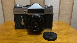 Sehr guter Zustand! Vintage Zenit-E Olympics Moskva 80 Filmkamera 35mm Spiegelreflex mit Industar 50-2 - Bild 1 von 11