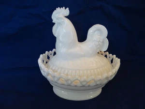 Vintage Imperial Milk Glass Chicken Hen Rooster Nest Lace Edge - Picture 1 of 11