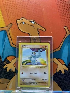 Machop Basisset 1999-2000 Exklusiver 4. Druck NM, 52/102 Pokémonkarte. - Bild 1 von 2