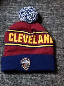 Cleveland Cavaliers NBA Basketball Team Winter Knit Beanie Hat One Size Pompom - Picture 1 of 4