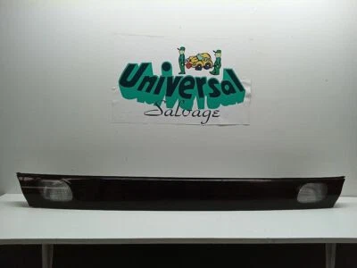 Dodge Avenger 1996 panel de acabado trasero  Foto 1 de 3