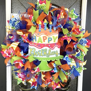 Festive Happy Birthday Party Cake Front Door Deco Mesh Wreath Gender Neutral - Bild 1 von 6