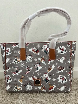 Bolsa tote Dooney & Bourke 2021 “WALT’S LODGE” v2 parques da Disney - Nova! - Imagem 1 de 4