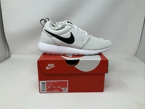 Scarpe Nike Donna 7.5 Roshe One Running Bianco Nero Sneakers a Rete - Foto 1 di 6