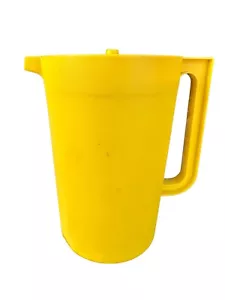 Vintage Tupperware Zitronengelb 1 Gallone Getränkekrug 1416 Druckknopfdeckel - Bild 1 von 3