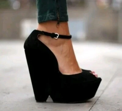 NUEVO Zara Trafaluc Cuña Negro Correa Tobillo Punta abierta Plataforma Cuñas Para Mujer 7.5M Foto 1 de 4