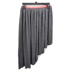 American Eagle gray pleated asymetric hem skirt small - Picture 1 of 3