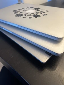 Paquete de computadoras portátiles Levono, Apple - Imagen 1 de 14