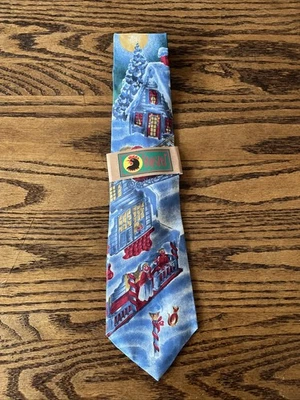 Corbata de Navidad de Papá Noel con trineo y reno en la azotea 100 % seda nueva con etiquetas Foto 1 de 4