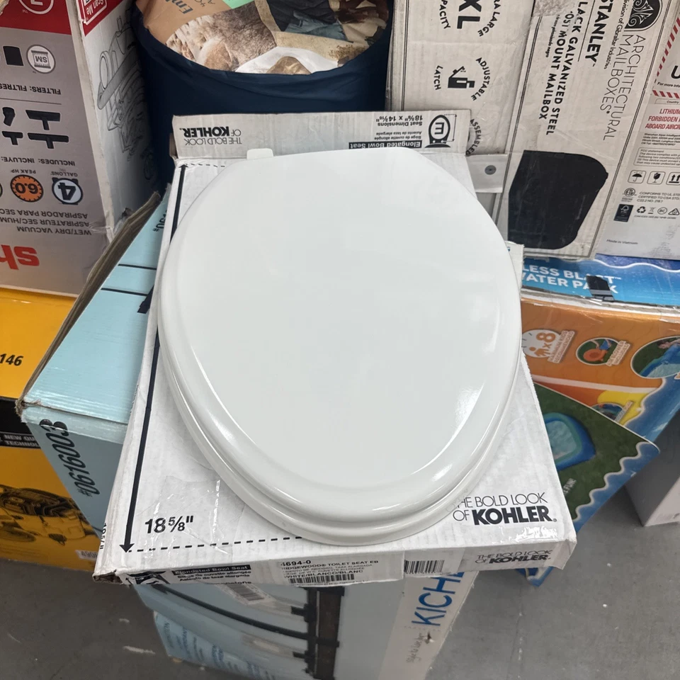 Asiento de inodoro Ridgewood Eb Kohler sin tornillos** Foto 1 de 4