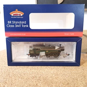 BACHMANN OO GAUGE 31-976 BR STANDARD CLASS 3MT  TANK  82005  BR GREEN DCC READY - Picture 1 of 2
