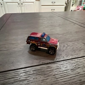 Matchbox 2004 Hero City Chevy Blazer 4x4 Ambulance Red/white base VHTF - Picture 1 of 5