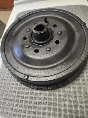 1939-1942 DeSoto RR Brake Hub & Drum 693521 NOS Mopar RHT  1941 Chrysler 6 C28S Foto 1 de 2
