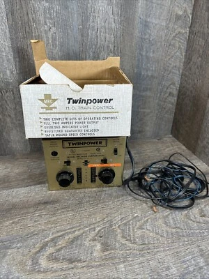 Controlador de tren remoto Train Max Rail Control Twin Power modelo 202ul como está Foto 1 de 4