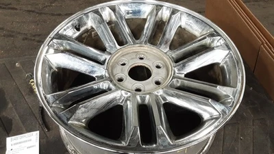 2014 Escalade ESV OE Wheel 22x9 14 Spoke Opt S85 Chrome Cadillac - Image 1 of 4