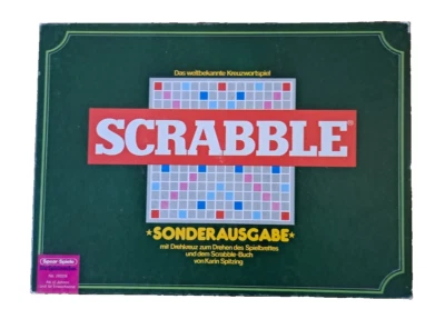 Scrabble Sonderausgabe Spear Spiele mit Buch, Drehkreuz und Holzbuchstaben - Bild 1 von 4