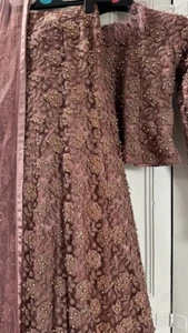 Asian wedding Party Dress XS&S size heavily embroidered,beaded perfect condition - Picture 1 of 18