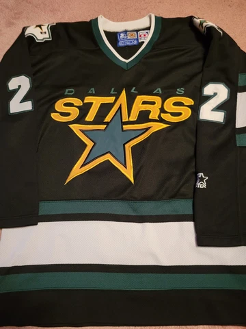 NHL Starter Dallas Stars Brett Hull Rare #22 OG Black Hockey Jersey, Size L Cover