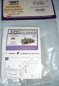 DAPOL SPUR OO/HO FREIGENOMMENER BUNGALOW C021 NEU & VERSIEGELT - Bild 1 von 1
