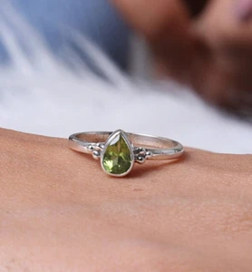 Natural Peridot Faceted Pear Gemstone 925 Sterling Silver Women Handmade Ring - Picture 1 of 7