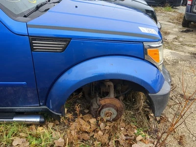 Dodge Nitro 2007-2011 guardabarros de pasajeros TG5LS Foto 1 de 3