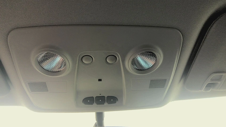 14 Front Console CHEVY TRAVERSE - Image 1 of 1