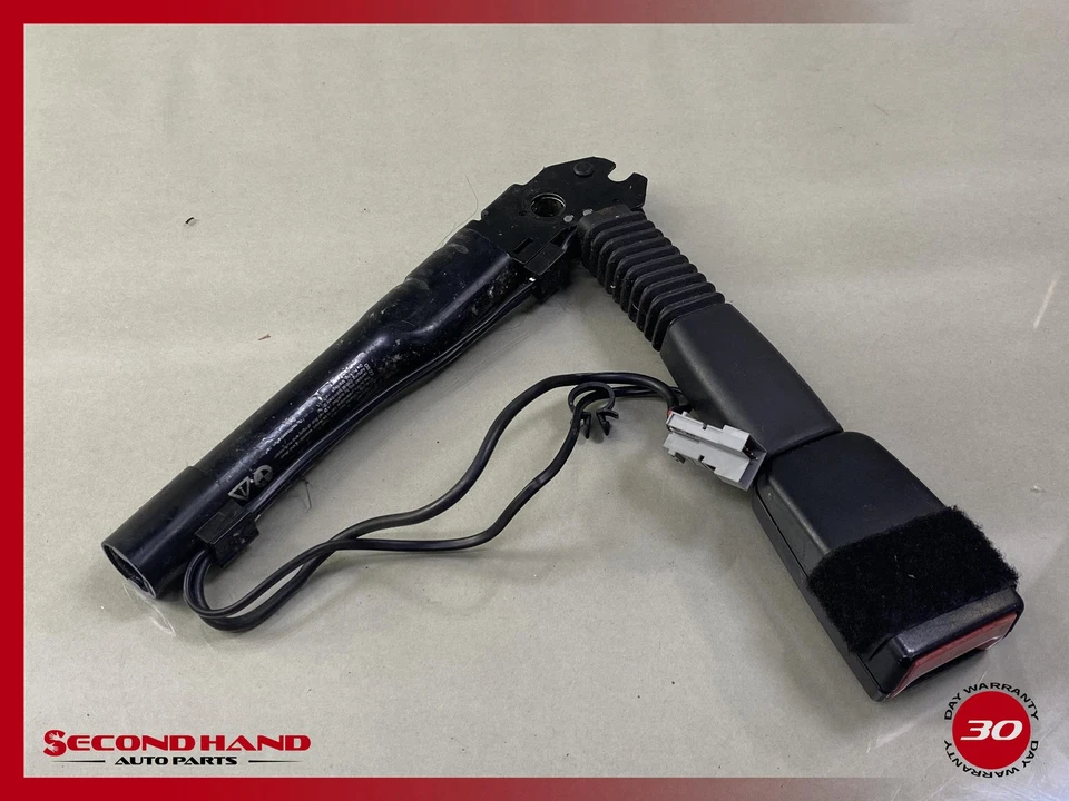 BMW 128i 135i 328i 335i M3 X1 Left Front Seat Belt Buckle 72117213563 OEM Used - Изображение 1 из 4