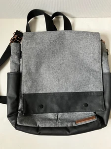 Petunia Pickle Bottom Boxy Backpack Diaper Bag Gray 2017 - Picture 1 of 13