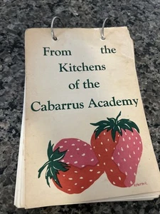 Vintage Cookbook Church Community Spiral Bind Granny South Cabarrus Academy USA - Imagen 1 de 10