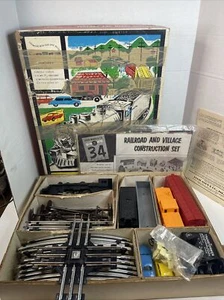 Louis Marx & Co JC Penny Electric Train Set - Picture 1 of 12