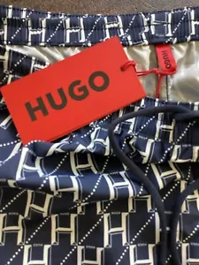 Nuevo HUGO BOSS “H” Monograma Sexy Sin Forro XL Pantalones Cortos Azul Marino Blanco 2” Entrepierna Nuevo con Etiquetas - Imagen 1 de 11