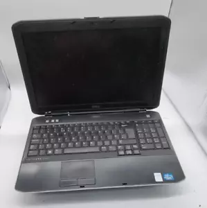 Dell Latitude E5530 15.6" Laptop Intel Core i5 3340M 2.50 GHz 5104C - Picture 1 of 6