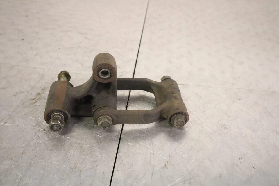 88-90 HONDA INTERCEPTOR VTR OEM DOGBONE TRASERO ENLACE DE CHOQUE #8790 Foto 1 de 4