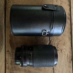 RMC Tokina 35-135mm Zoom Lens with Macro  1: 3.5-4.5 - Picture 1 of 3