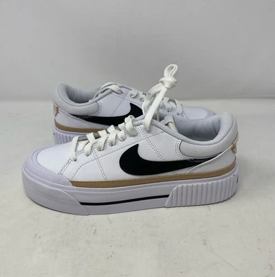 Женские туфли на платформе Nike Court Legacy Lift белые/черные DM7590-100 размер 6,5 - Изображение 1 из 4