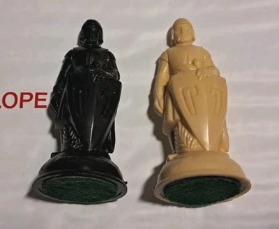 E.S. 1959 Lote de repuesto de ajedrez LOWE Renaissance Chessmen PEÓN BLANCO Y NEGRO Foto 1 de 2